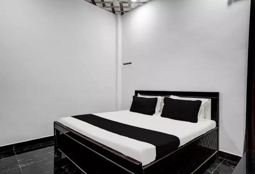 Spot On Hotel Grand