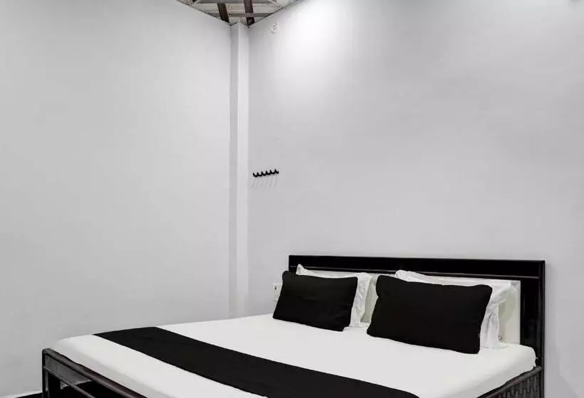 Spot On Hotel Grand