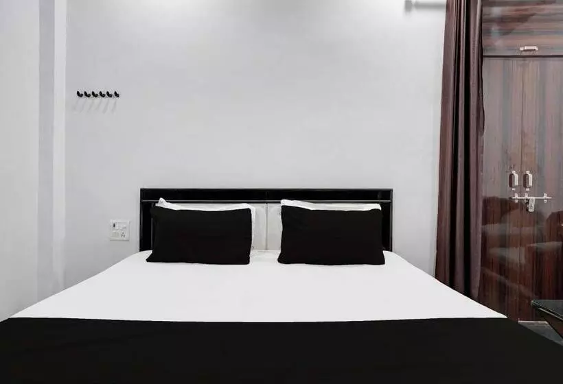Spot On Hotel Grand
