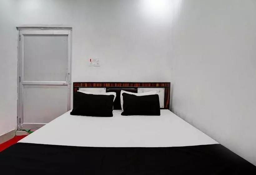 Spot On Hotel Grand