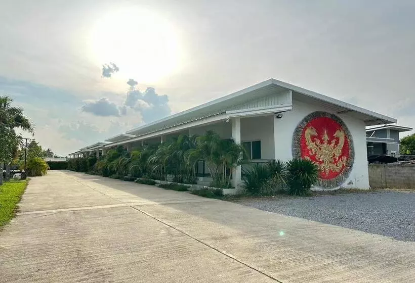 The White House P&n Hotel Chiang Rai