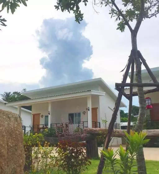 The White House P&n Hotel Chiang Rai