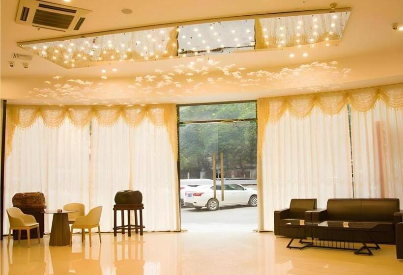 Borrman Hotel Shaoguan Century East Street Fengcai Building