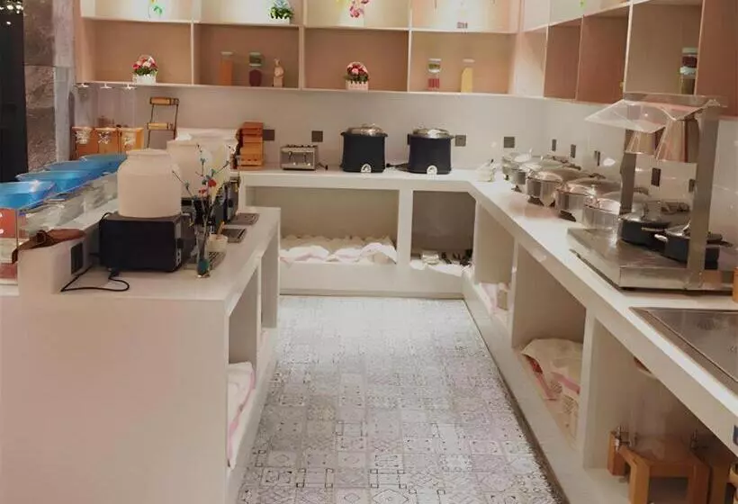 Echarm Hotel Lhasa Potala Palace Plaza