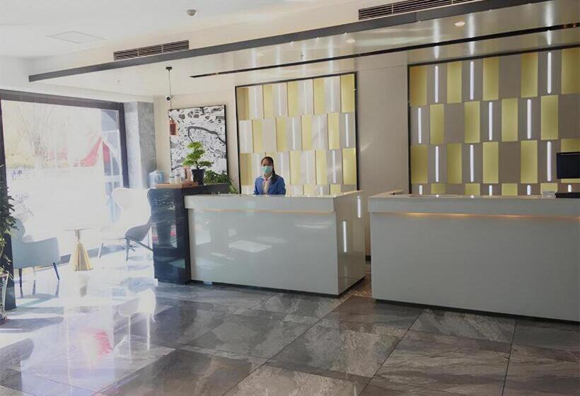 Echarm Hotel Lhasa Potala Palace Plaza