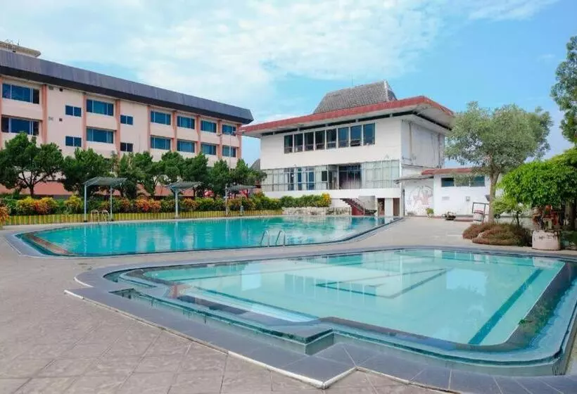 ホテル Bandung Permai