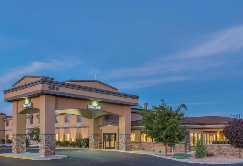 בית מלון כפרי Days Inn Chino Valley