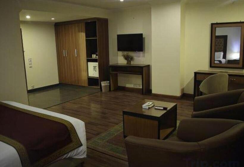 هتل Grand Millennium