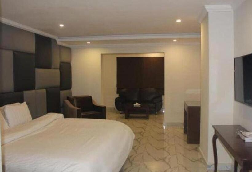 هتل Grand Millennium