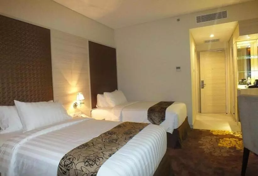 Hotelli Grand Royal Denai