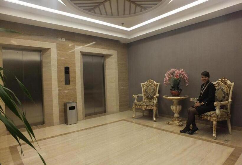 酒店 Grand Royal Denai