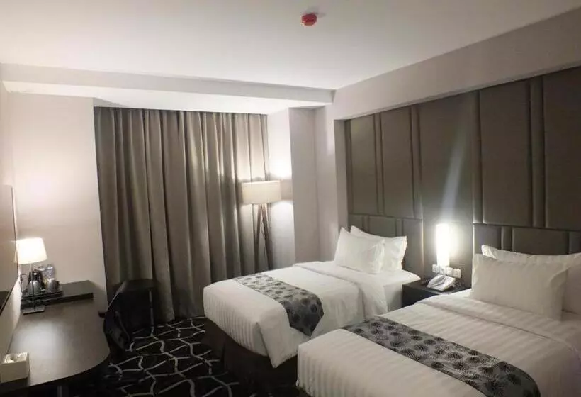 Hotelli Grand Royal Denai