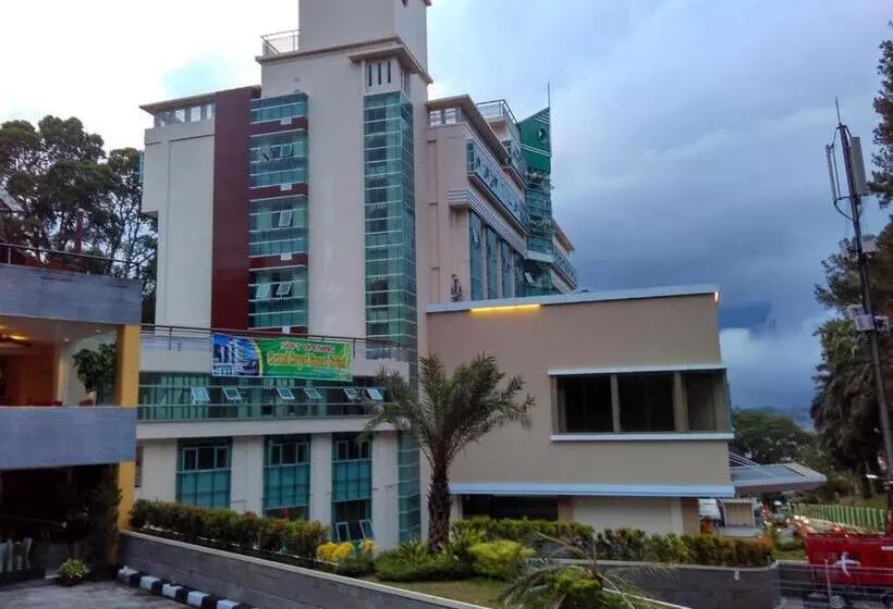 Hotelli Grand Royal Denai