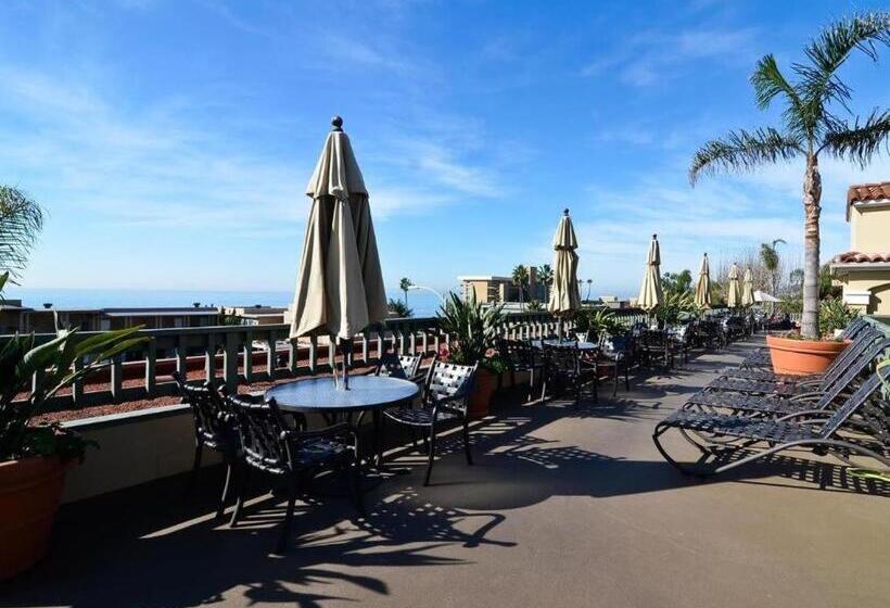 فندق Laguna Brisas   A Beach