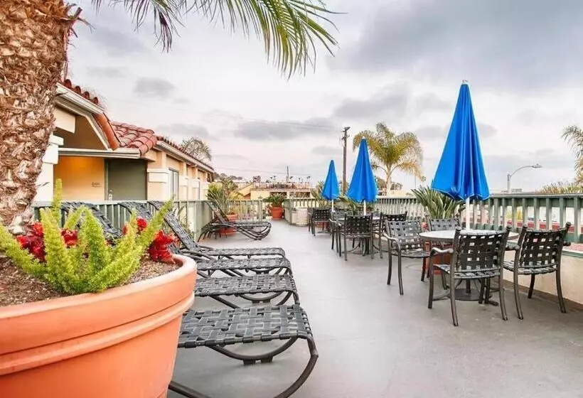 Hotelli Laguna Brisas   A Beach