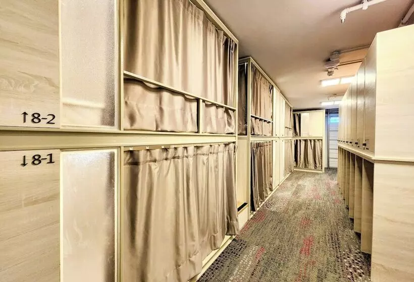 Just Live Hostel