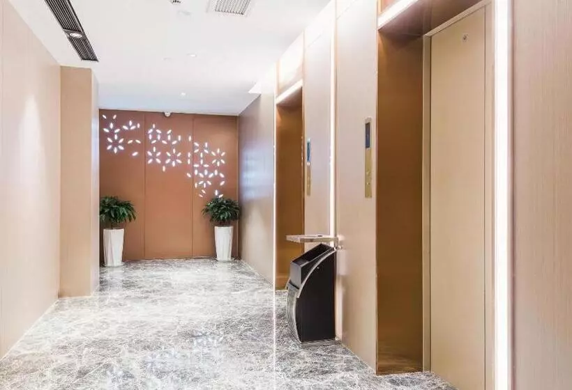 Lavande Hotel Zhenjiang Railway Station Wanda Plaza