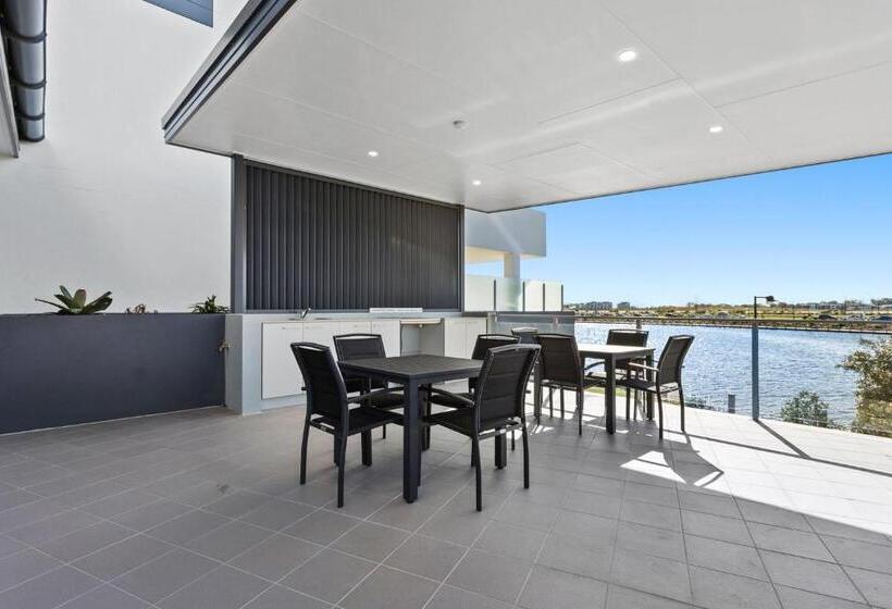 Otel Waterline At Oceanside