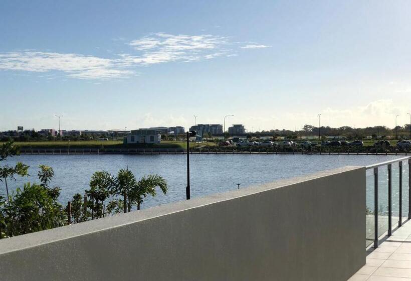 Otel Waterline At Oceanside