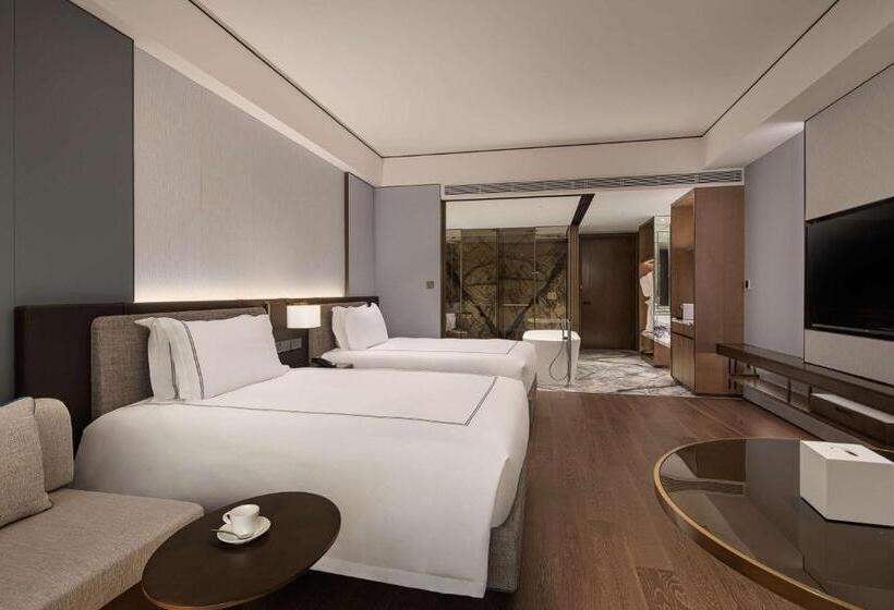 בית מלון כפרי Wyndham Grand Lishui Downtown & Poetry