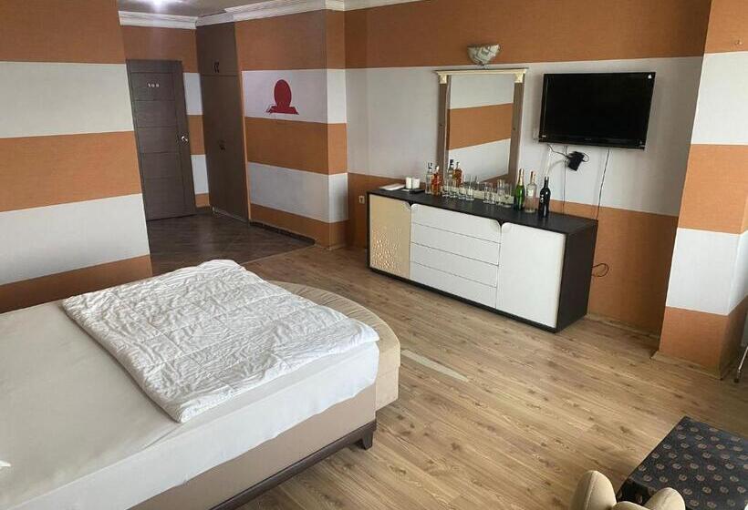 בית מלון כפרי Yakamoz