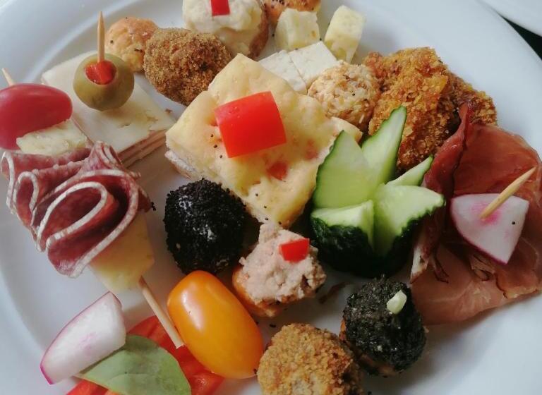 Majatalo Conacul Filon