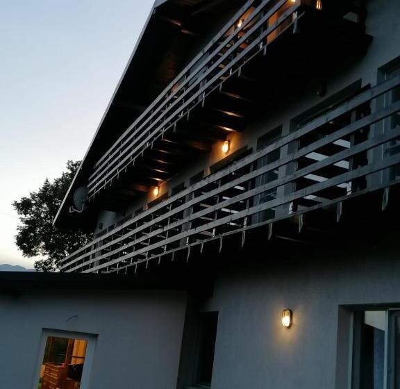 Majatalo Conacul Filon