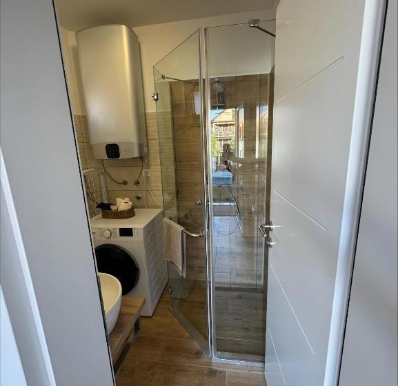 پانسیون Hestia Suite