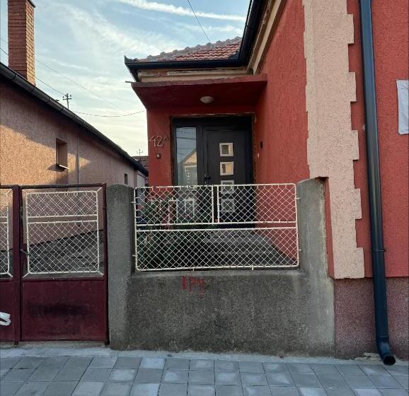 پانسیون Hestia Suite