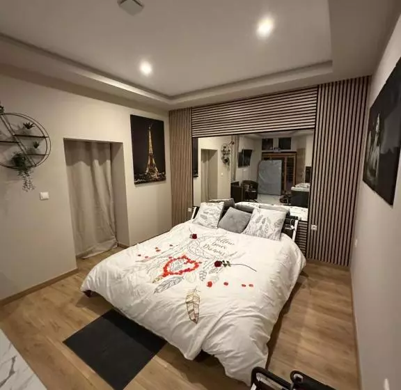 Majatalo Jacuzzi & Sauna Herrlisheim