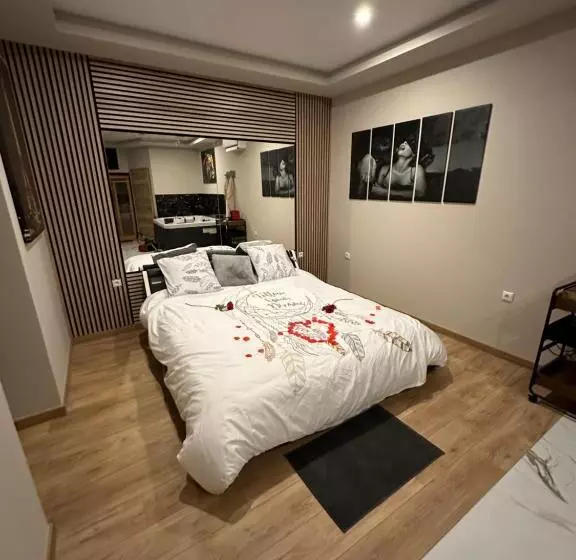 Majatalo Jacuzzi & Sauna Herrlisheim