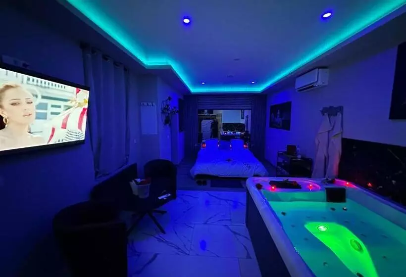 Majatalo Jacuzzi & Sauna Herrlisheim