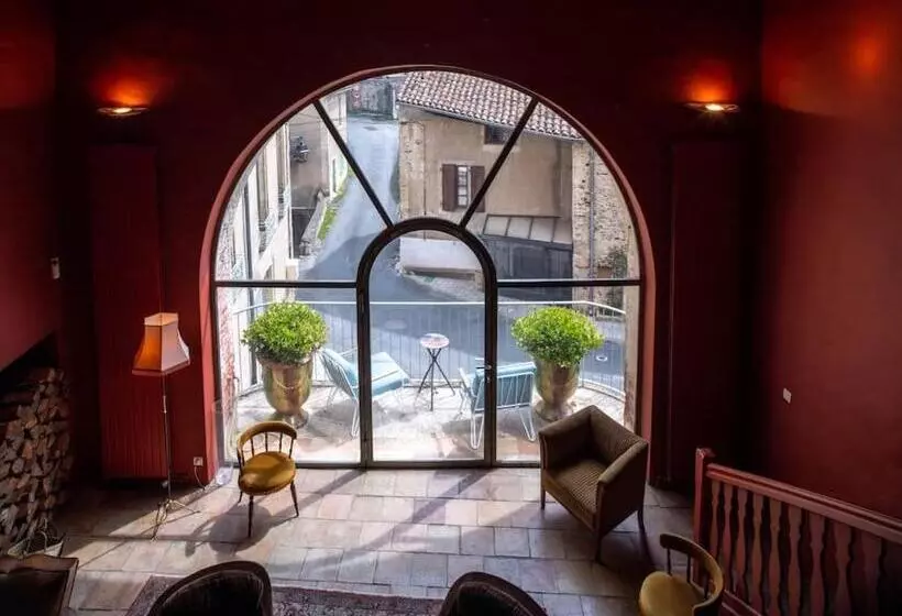 ペンション La Maison Odette