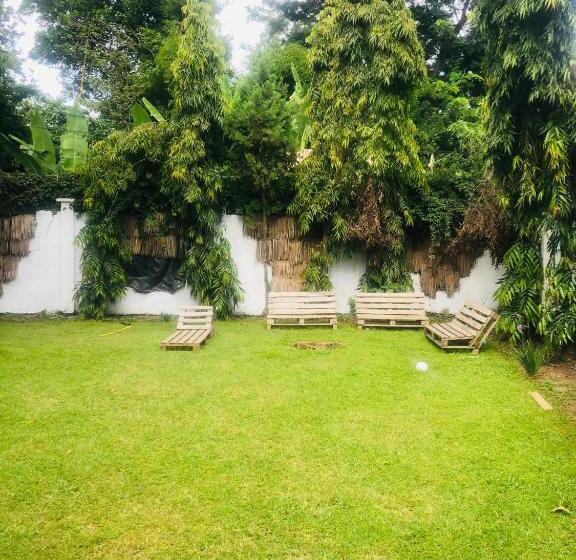 住宿加早餐  Saza Adventures