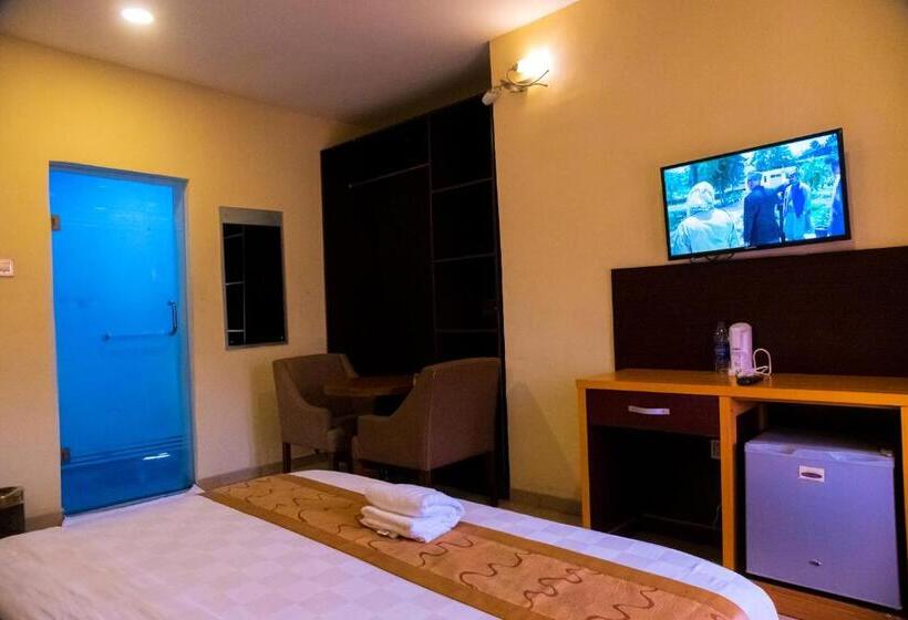 Class Suites Hotel And Apartment @ogudu Lagos