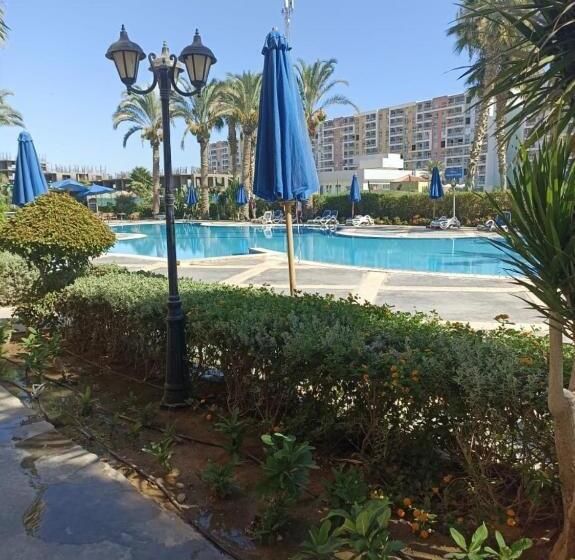 Golf Porto Marina El Alamein   North Cost شاليه فندقي في بورتو جولف مارينا العلمين الجديدة   الساحل