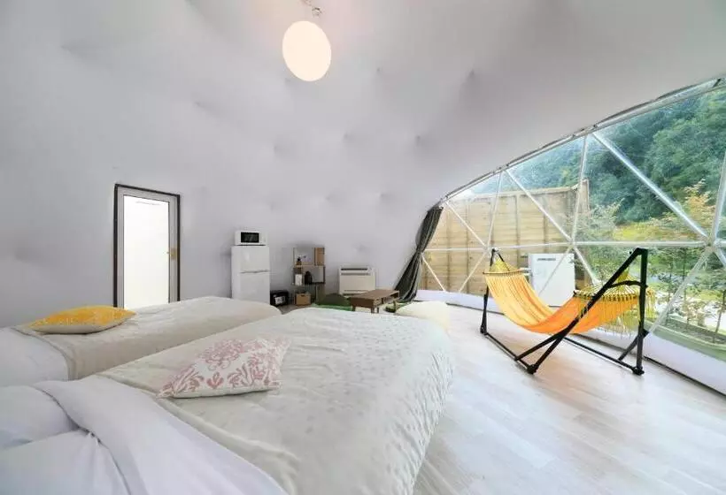 Hotelli リバウッドリゾート