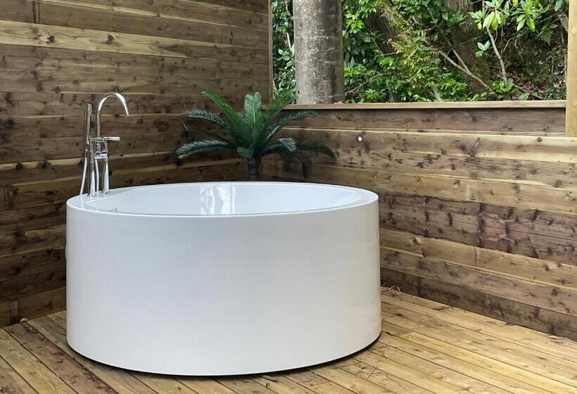 Hotel リバウッドリゾート