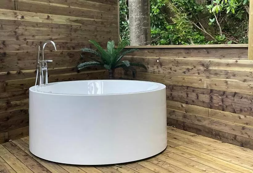 Hotelli リバウッドリゾート