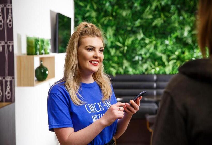 Hotel Go2 Dundee Camperdown