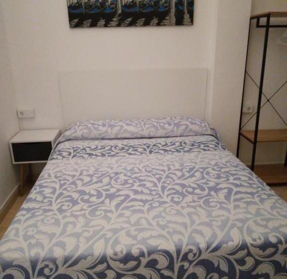 膳宿费 Casa De Onil