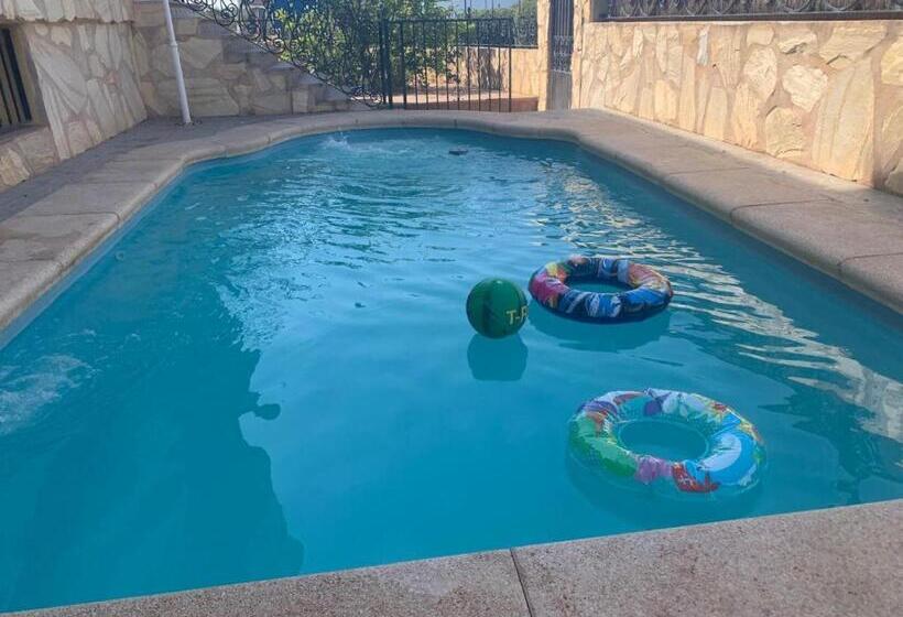 膳宿费 Casa De Onil