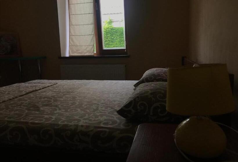 旅馆 Veranda Guest House