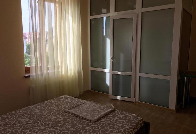 旅馆 Veranda Guest House