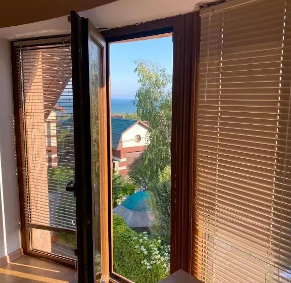 ユースホステル Veranda Guest House