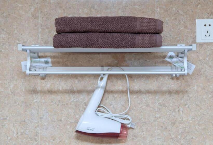 Hotel Baoding Lianchi·north China Electric Power University·