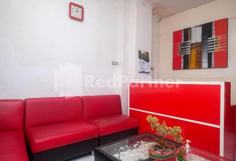 هتل Griya Jasmine Syariah Seturan Redpartner