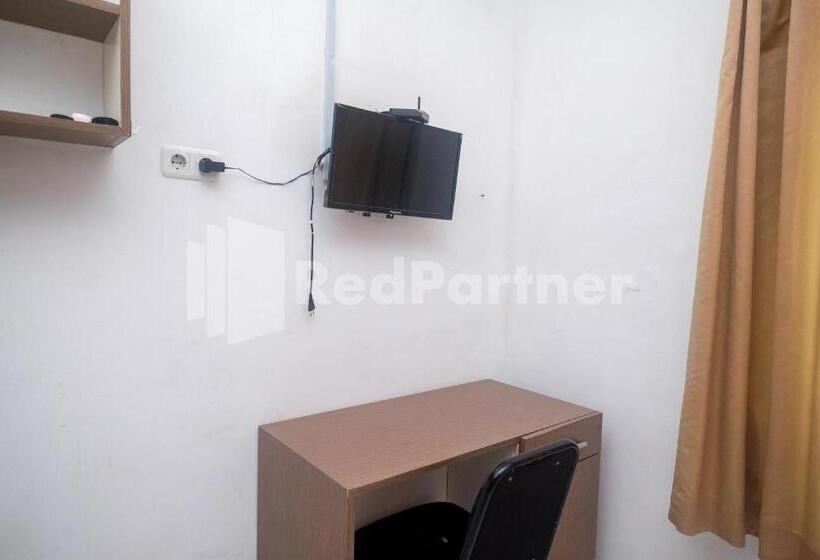 هتل Griya Jasmine Syariah Seturan Redpartner