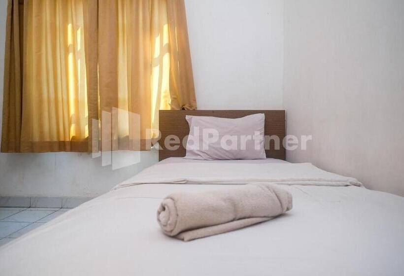 هتل Griya Jasmine Syariah Seturan Redpartner