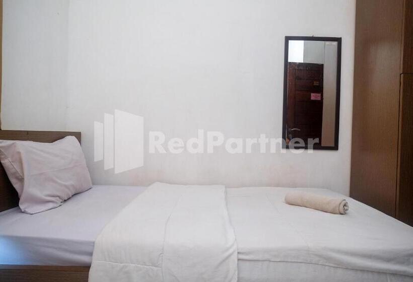 هتل Griya Jasmine Syariah Seturan Redpartner